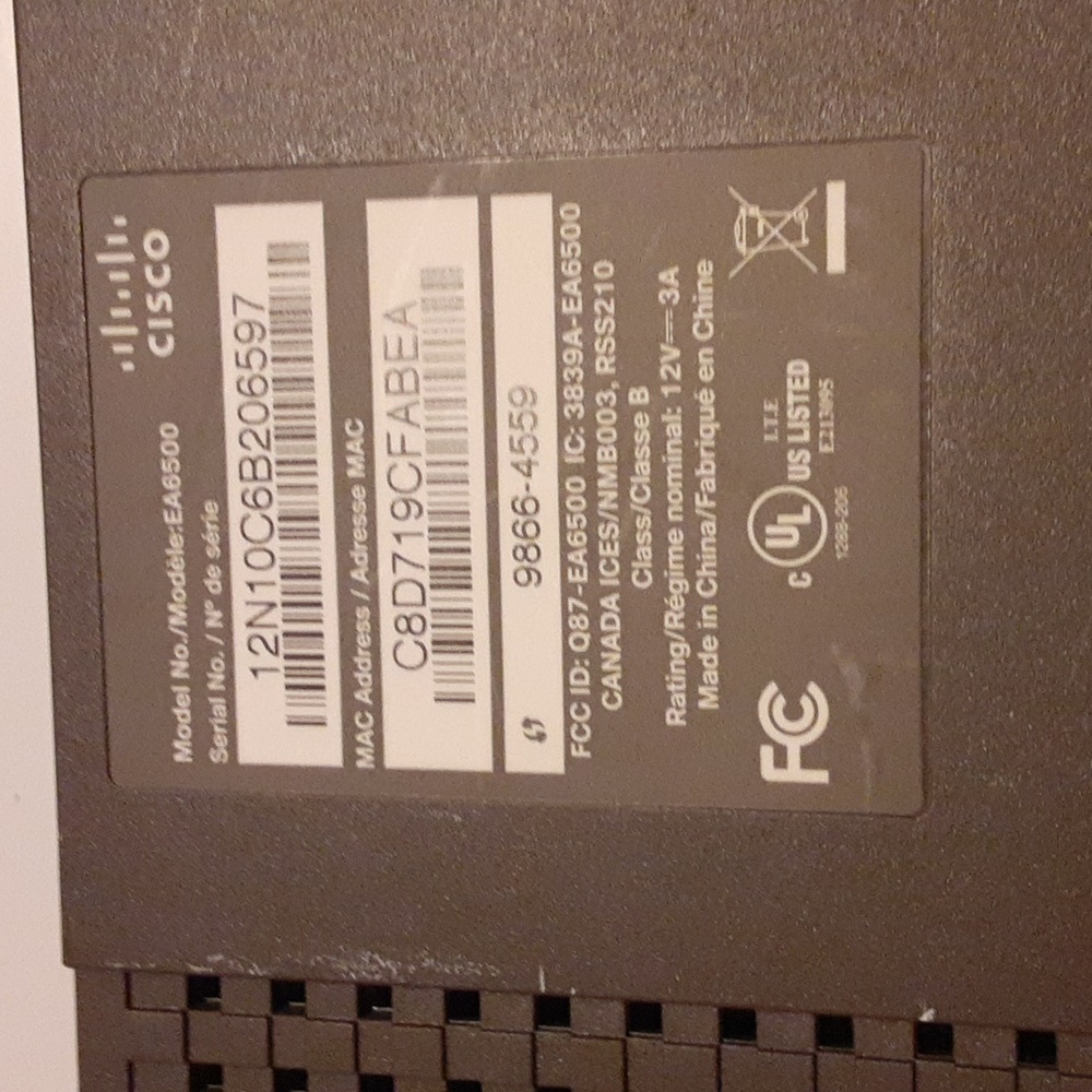 Cisco EA6500 Router - Picture 2 of 4